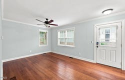240 Jay Street, Chapel Hill, NC 27516