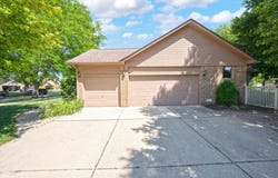 4418 Bayleaf Drive, Sterling Heights, MI 48314
