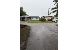 800 E 17th St, Prague, OK 74864