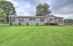 298 Rabbit Run Lane, Dryden, VA 24243