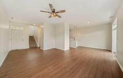 371 McGrath Drive, Oswego, IL 60543