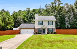204 Derek, Griffin, GA 30223