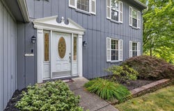 215 Lafayette Dr, Cranberry Twp, PA 16066