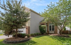 2143 Periwinkle Lane, Naperville, IL 60540