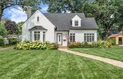 1008 8th Avenue NW, Austin, MN 55912