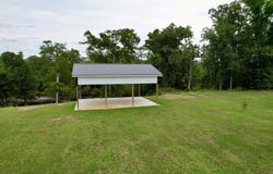 11 Gulley Ln., Salters, SC 29590