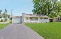 126 Ursal Lane, Greenwood, IN 46143