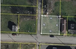 219 First Street, Jackson, TN 38301