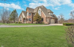 3592 W Smokey Row Road, Bargersville, IN 46106