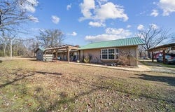 133 SW 650 Road, Chouteau, OK 74337