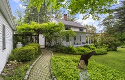 25 Great Hill Road, Newtown, CT 06470