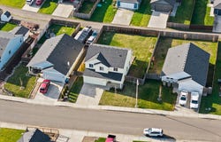 405 CARDINAL Ave, Winlock, WA 98596