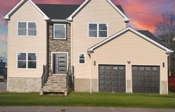 2B Dey Street, Manalapan, NJ 07726