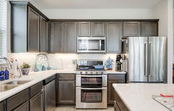 121 Harborside DR, San Marcos, TX 78666