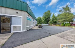 1001 Raritan Avenue, Highland Park, NJ 08904