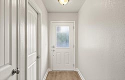 218 N Washington Street, Raymore, MO 64083