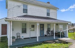 110 Dewey Avenue, Freeport, OH 43973