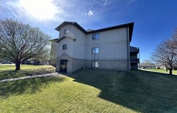470 21st St SW, Huron, SD 57350
