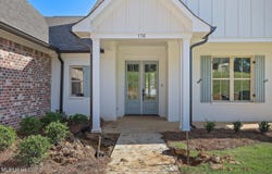 176 Bronson Bend, Flowood, MS 39232
