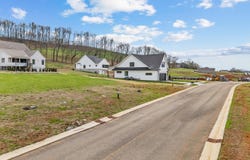 980 Black Bear Circle, Loudon, TN 37774