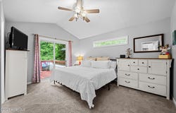 140 Hidden Pond Drive, New Bern, NC 28562