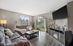 6995 S Riverwood Blvd, Franklin, WI 53132