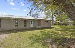 19961 Englin Rd., Winnie, TX 77665