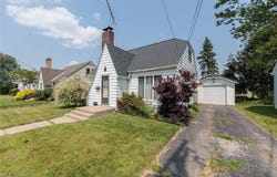 703 Hale Avenue, Ashland, OH 44805