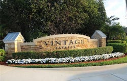 10564 NW 70th Ln, Doral, FL 33178