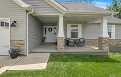412 Cass Drive, Troy, MO 63379