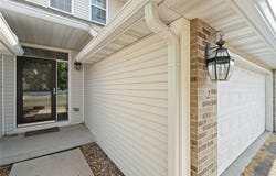 5794 Oakwood Avenue NE, Cedar Rapids, IA 52402