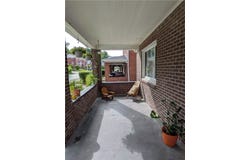 1414 Brinton Rd, Braddock Hills, PA 15221