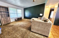 111 W Duncan Ave, Mertzon, TX 76941