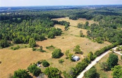 Copperhead  RD, Viola, AR 72583