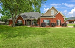 145 MOUNTAIN MEADOWS Lane, Wetumpka, AL 36093