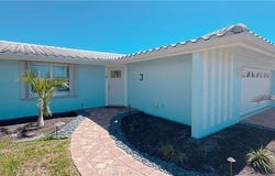 11 Palmview, FORT MYERS BEACH, FL 33931