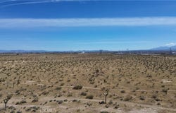 2 Air Expressway, Adelanto, CA 92301