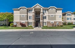 123 N ROMNEY Ln, Pleasant Grove, UT 84062