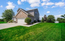 10120 California Court, Crown Point, IN 46307