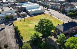 321 Main Street, Columbus, MS 39701