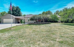 30727 W 225th Street, Spring Hill, KS 66083