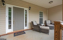 176 Oak Leaf, Carrollton, GA 30116