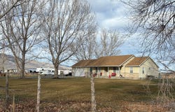231 E NORTH St, Grantsville, UT 84029