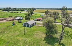 4452 Dd Highway, Urich, MO 64788