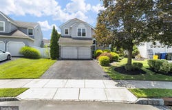 22 MYSTIC WAY, BURLINGTON, NJ 08016