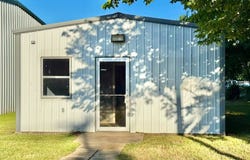 45 S Main St, Krebs, OK 74554