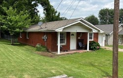 105 Druetta Avenue, Scott City, MO 63780
