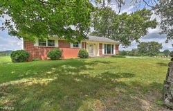 430 Boles Lane, Chuckey, TN 37641