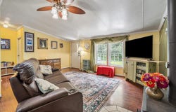 7491 Smith Ave, Mays Landing, NJ 08330