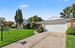 38539 Covington Drive, Sterling Heights, MI 48312